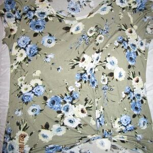 olive green floral scrunched blouse / top